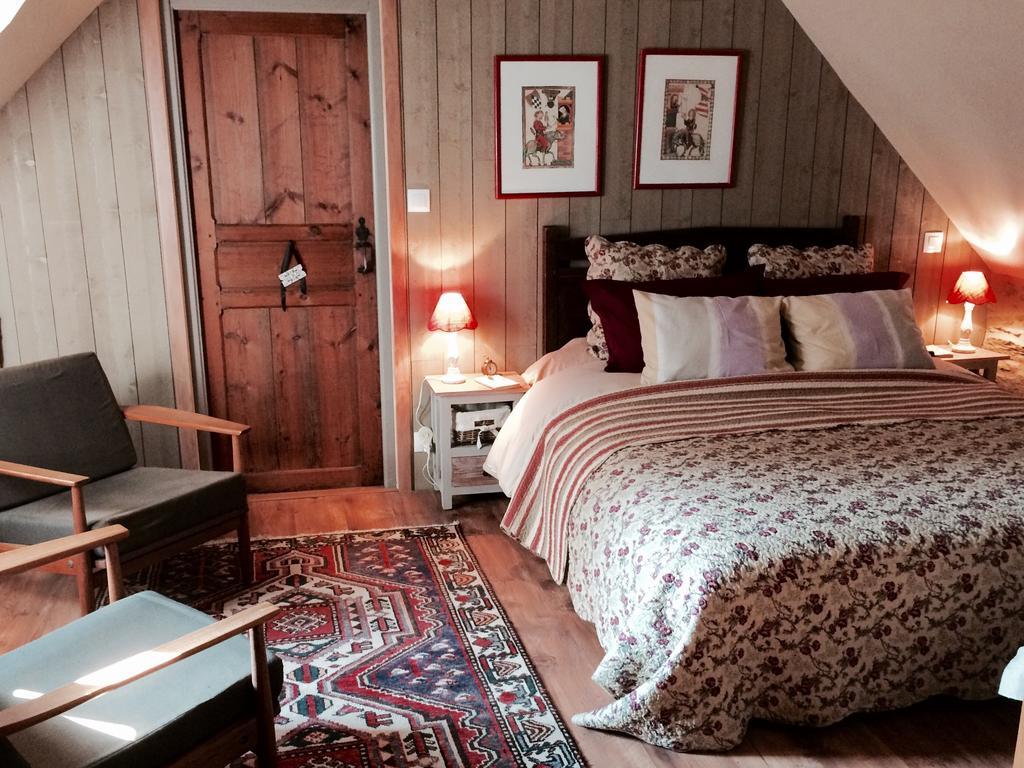 Le Triskelium Villa Landebaeron Екстериор снимка